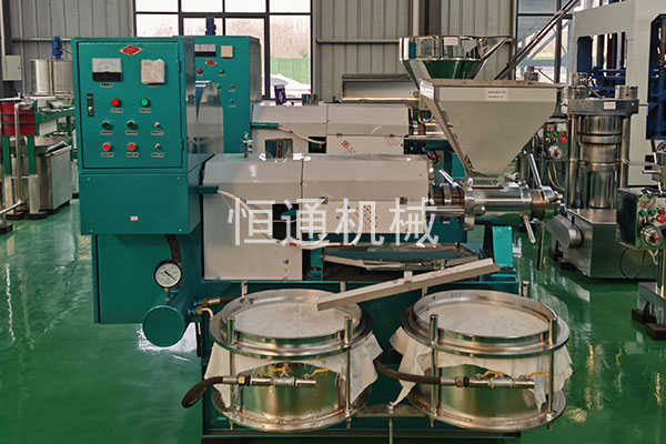 用好核桃榨油機(jī)保證核桃油出油品質(zhì)